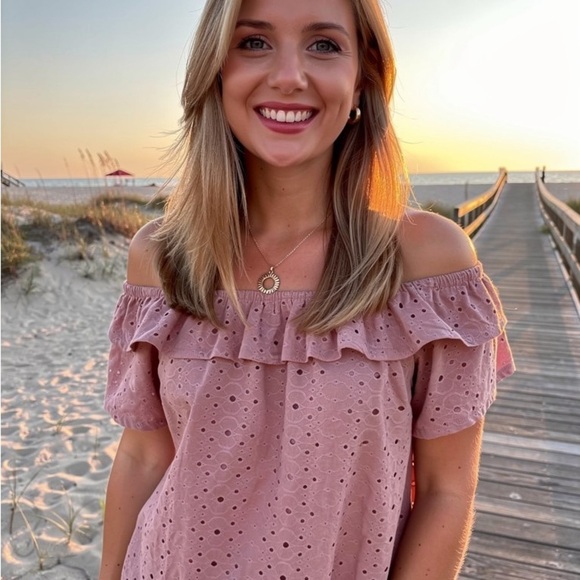 Now N Forever Tops - Elegant Off-Shoulder Eyelet Blouse - Dusty Pink